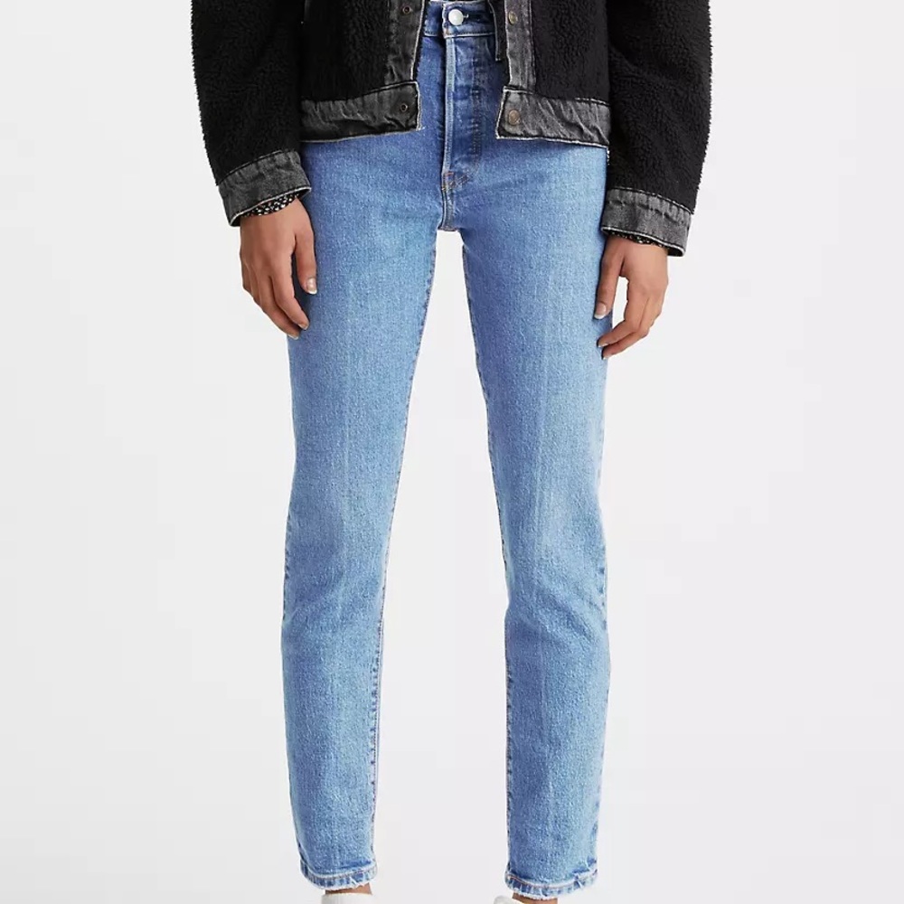 Levi’s 501 Women’s Jeans
